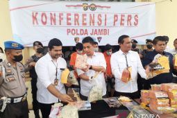 Polda Jambi gagalkan peredaran 30 kilogram sabu dan pil ekstasi 14.958 butir