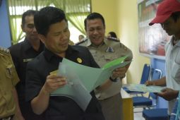 Pelaku UMKM di Sambas terima sertifikat tanah dari BPN