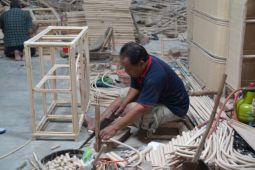 Berdayakan 6.000 pengrajin, LPEI bersama Bea Cukai resmikan Desa Devisa Rotan Sukoharjo