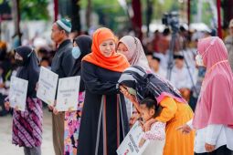 Gubernur Khofifah harapkan kesalehan sosial masyarakat Jatim terjaga