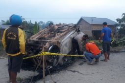 Mobil dibakar, dua pencuri lembu tewas dipukuli massa di Deliserdang