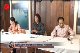 Video - Susi Pudjiastuti prihatin atas penyanderaan pilot Philip Mark Merthens