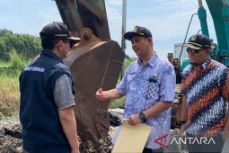 Pemkab Bekasi komitmen percantik ruas Jalan Kalimalang