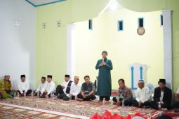 Wahyudi Hidayat menyambangi warga perbatasan dalam Safari Ramadhan