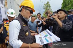 Gubernur Jawa Barat: 17 kilometer jalan provinsi di Cirebon diperbaiki