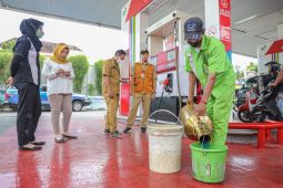 Pemkot Kediri lakukan pengecekan alat ukur SPBU