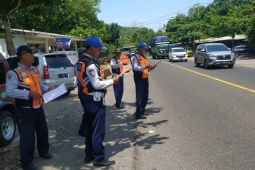 Dishub Probolinggo hitung volume kendaraan jelang mudik Lebaran 2023