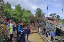 Polda Jambi tangkap empat pelaku penambang emas tanpa izin