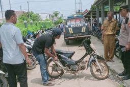 Polisi Karawang gelar operasi knalpot brong