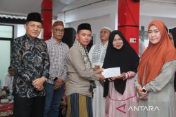 Pemkab Bangka- BSB santuni puluhan anak yatim piatu