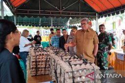 Pemkab Malra larang pelaku usaha timbun sembako