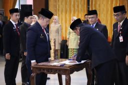 Pj Bupati HSU lantik Kepala Diskominfo Adi Lesmana menjadi Sekda