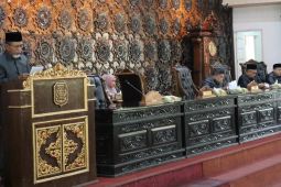 Bupati Merangin Mashuri sampaikan LKPJ tahun 2022