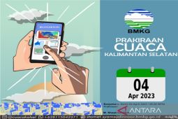 BMKG prakirakan seluruh wilayah Kalsel hujan disertai petir