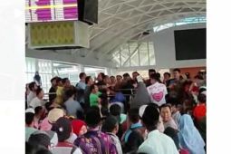 Viral pemukulan penjemputan penumpang di Bandara Lombok