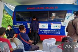 BI Jambi layani penukaran uang dengan mobil kas keliling