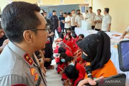 Seorang ibu asal Aceh nekat selundupkan 9,5 kilogram ganja ke Lombok, alasan demi anak