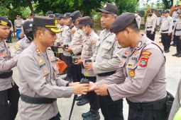 Polres Sorong tanam 2.500 cabe untuk atasi inflasi