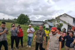 Bupati Minahasa Utara meninjau lokasi relokasi pasar Tatelu