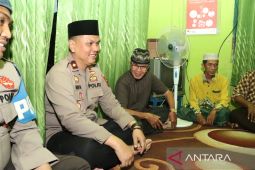 Kapolresta Banjarmasin tebar kebahagiaan bersama anak panti asuhan selama Ramadhan