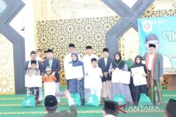 Plt Bupati Bogor berikan santunan anak yatim peringati Nuzulul Quran