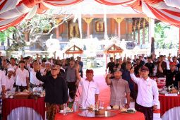 Gubernur Koster ajak anak muda Bali lestarikan budaya