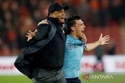 Vincent Kompany raih penghargaan sebagai pelatih terbaik pada EFL Championship 2022/2023