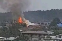 Kantor Bupati Dogiyai terbakar