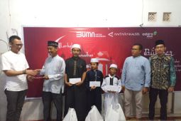 LKBN ANTARA-Adaro salurkan paket sembako ke panti asuhan Al Muhajirin