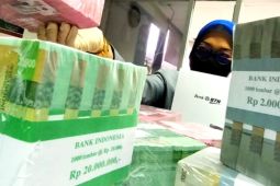 Rupiah naik ke posisi Rp14.831 per dolar AS