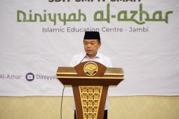 Gubernur Jambi beri umroh gratis orang tua anak penghafal Al Quran