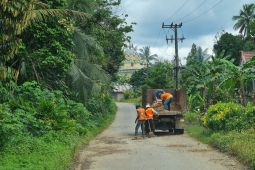 Kecamatan Upau gandeng swasta untuk tingkatkan kualitas jalan desa