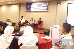 Nico Plamonia sosialisasikan Perda Pengelolaan Penyelenggaraan Pendidikan
