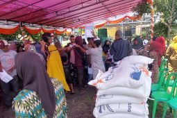 Kantor Pos Ternate salurkan 73.565 penerima bantuan pangan di Maluku Utara