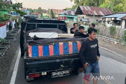 Polisi Bone Bolango tahan dua mobil bawa "captikus"