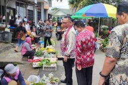 Disperindag Bengkayang pastikan stok bahan pangan terkendali