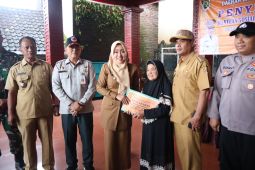 Pemkab salurkan bantuan korban bencana hidrometeorologi di Mojokerto
