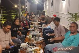 Buka puasa bersama PT AGM dan PWI HSS jalin silaturrahmi