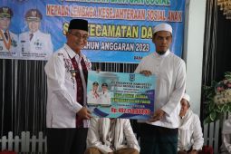 Enam ponpes berstatus LKSA di Daha terima bantuan sosial