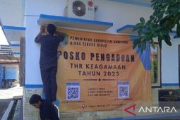 Pemkab Sampang dirikan posko pengaduan THR