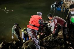 Tim  SAR gabungan temukan jasad kru kapal tugboat