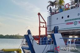 Arus mudik Lebaran mulai terlihat di pelabuhan Tanjung Ru Belitung