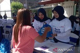 KAI Daop 7 menggelar Bazar Sembako Murah di Stasiun Madiun