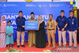 Pusri Palembang serahkan bantuan untuk anak yatim dan dhuafa