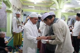 Pemprov Jambi berikan santunan 449 guru mengaji
