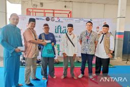 Bandara Depati Amir beri santunan untuk komunitas bandara, anak yatim dan masyarakat