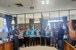 DPRD Katingan Kalteng studi komparasi pembangunan infrastruktur ke "Rumah Banjar"