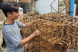 Penjual keranjang parsel raup hingga Rp15 juta sehari  jelang Lebaran