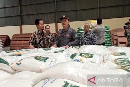 Bulog Madiun pastikan stok beras aman hadapi Lebaran