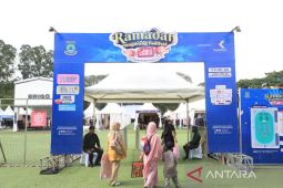 Wali Kota Arief ajak masyarakat kunjungi gerai UMKM di Tangerang Festival